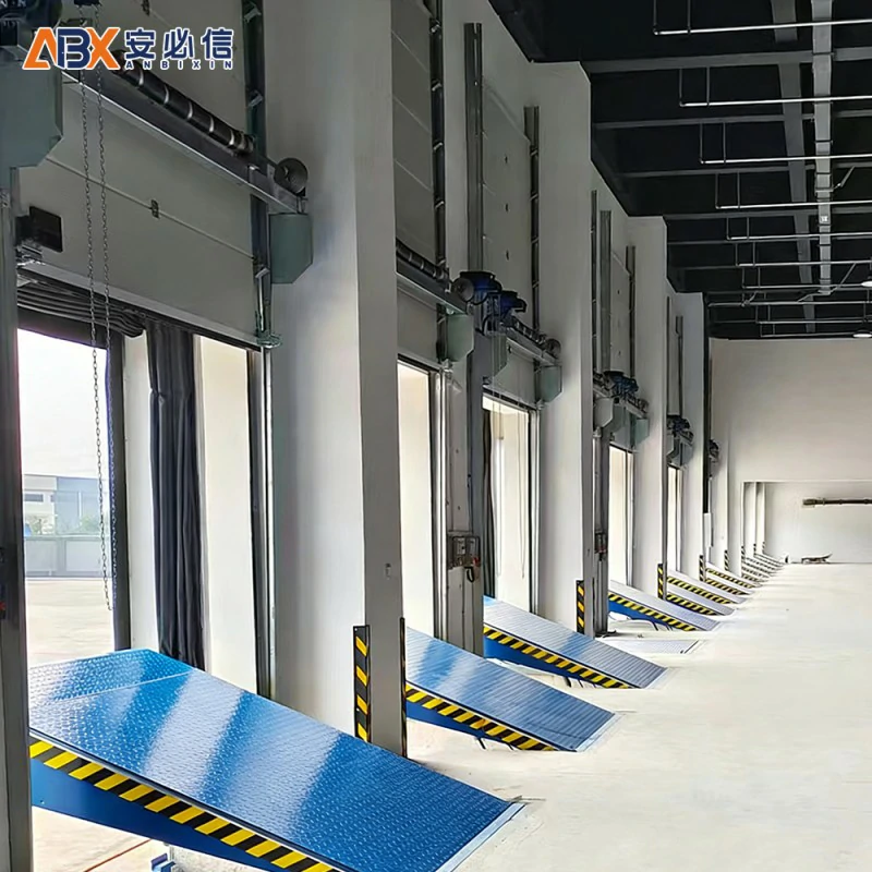 菏泽翻板滑升门
